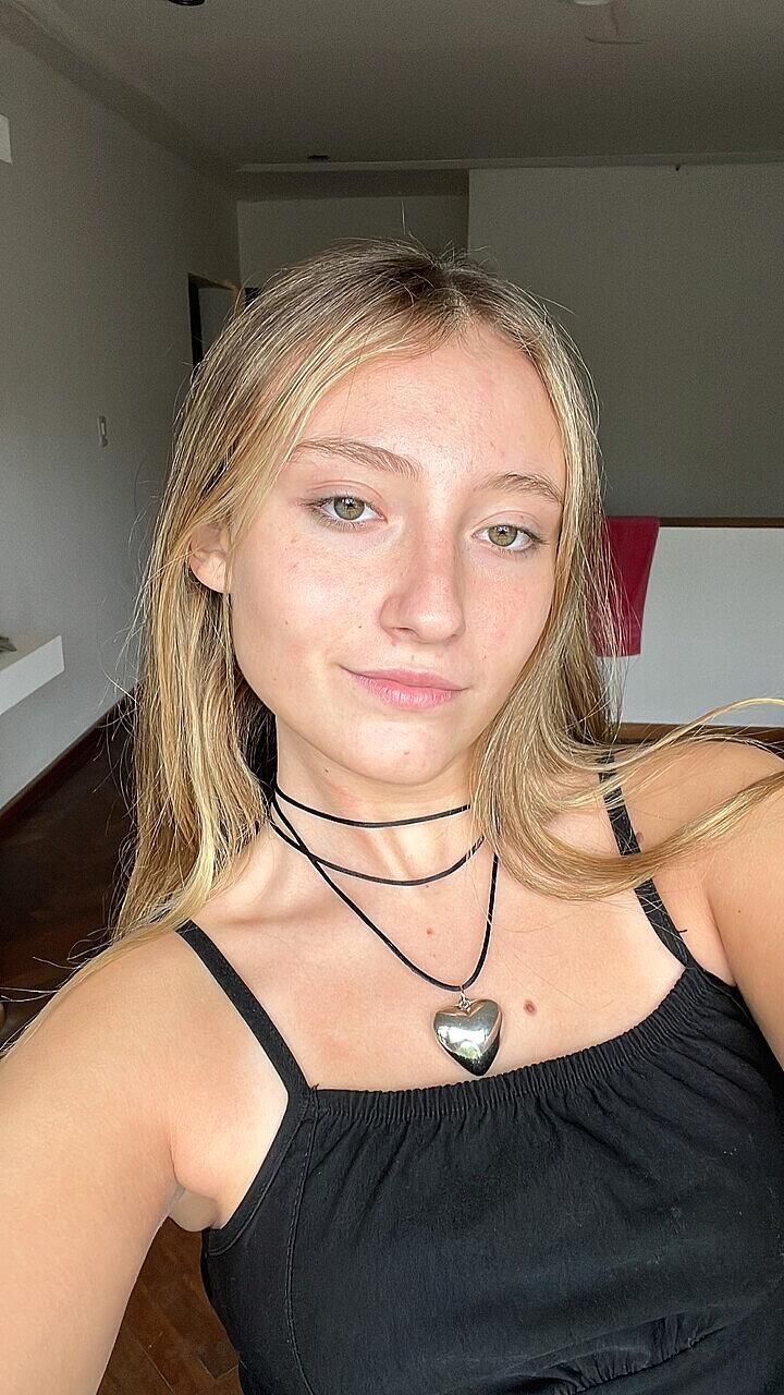 Estell Aily Estell Aily Amateur, Non-Nude, Selfie, Teen, White