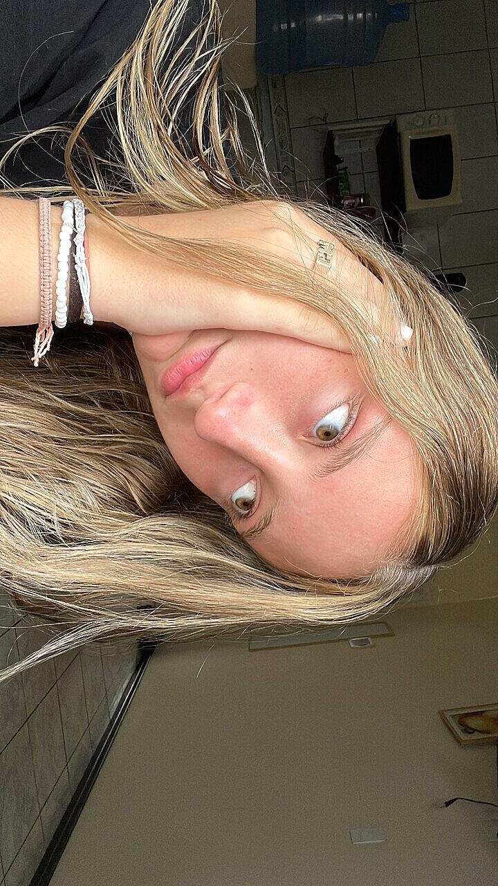 Estell Aily Estell Aily Amateur, Non-Nude, Selfie, Teen, White