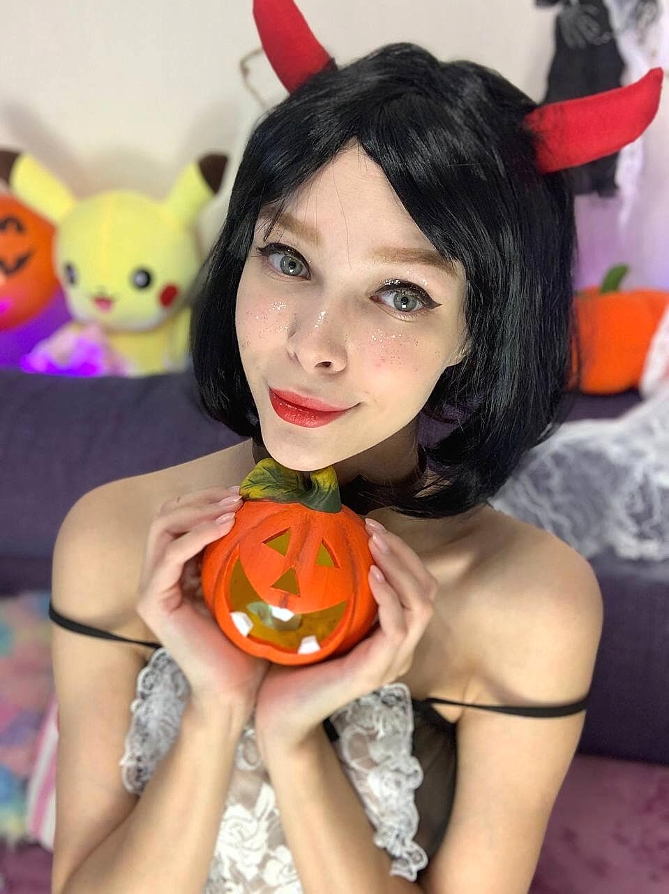 Amateur Beauty Little Kitty Posing In Her Sexy Lingerie Cosplay, Halloween, Short-Hair, Skinny, Teen
